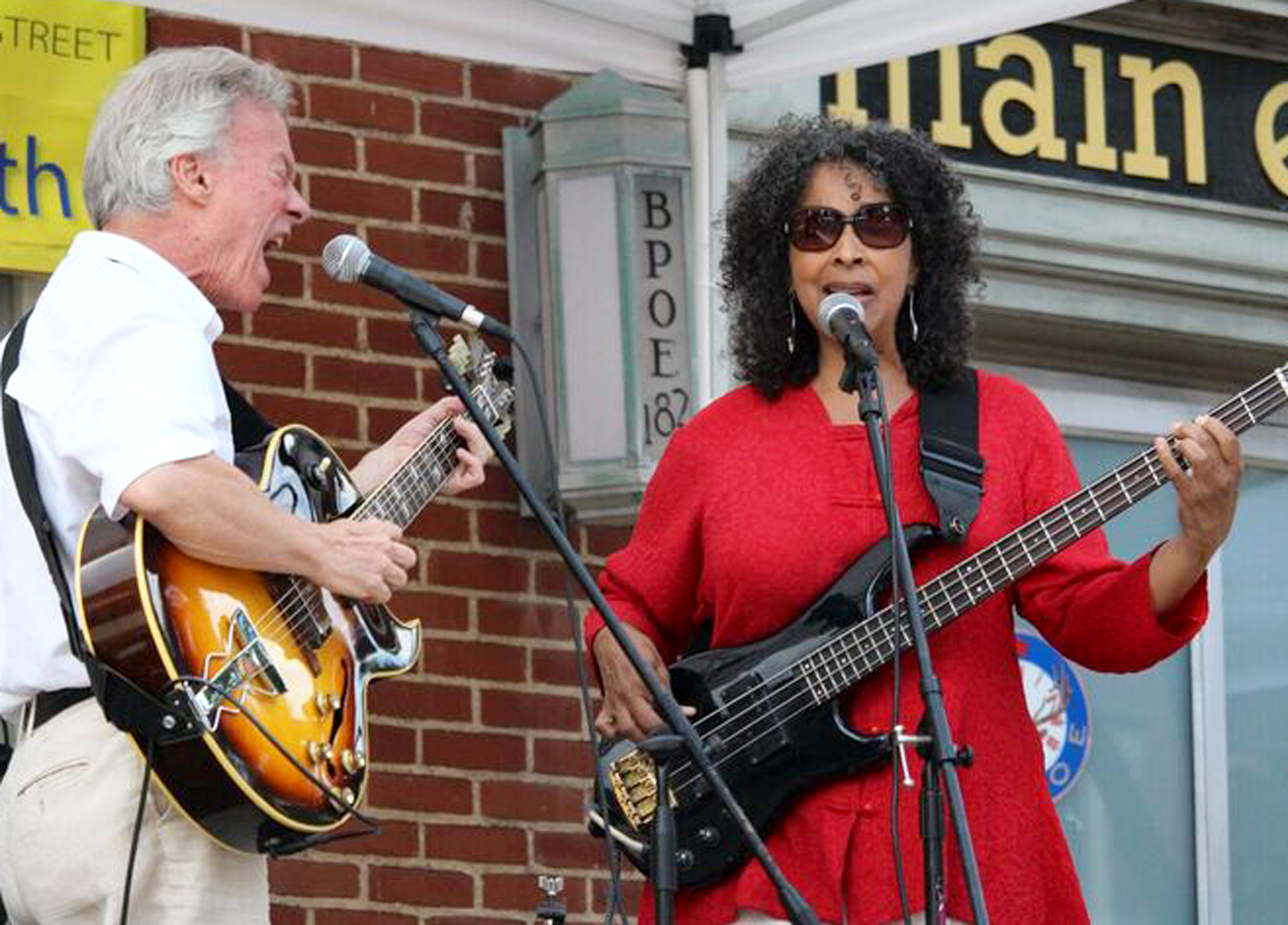 Nancy Reed Singer Downtown to be filled with music and art | News, Sports, Jobs - The Express